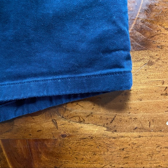 Abercrombie & Fitch Blue Khaki Shorts size 00 24 - Picture 3 of 5